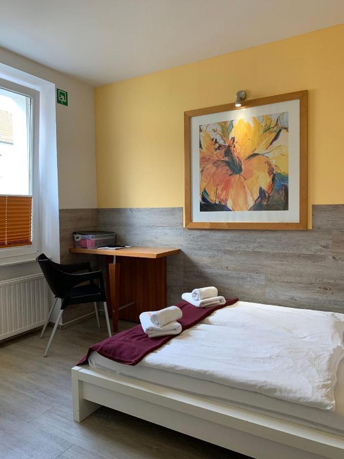 City Hotel-Pension Brandenburg Brandenburg  Eksteriør bilde