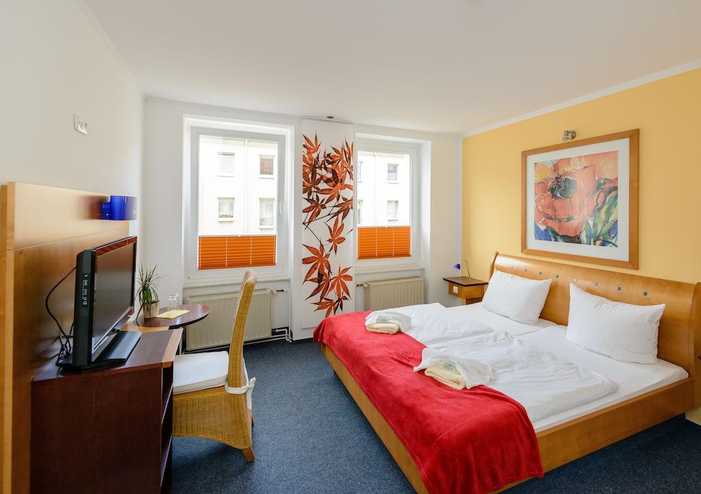 City Hotel-Pension Brandenburg Brandenburg  Rom bilde